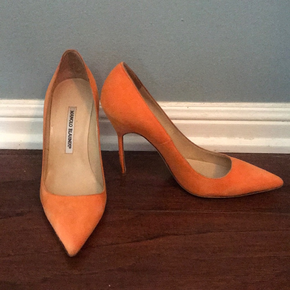 Manolo Blahnik BB Size 38.5 Orange